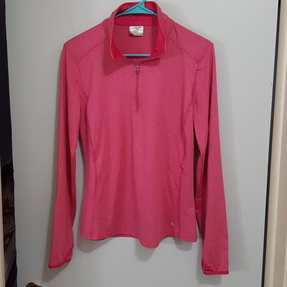 Light weight long sleeve work out top.